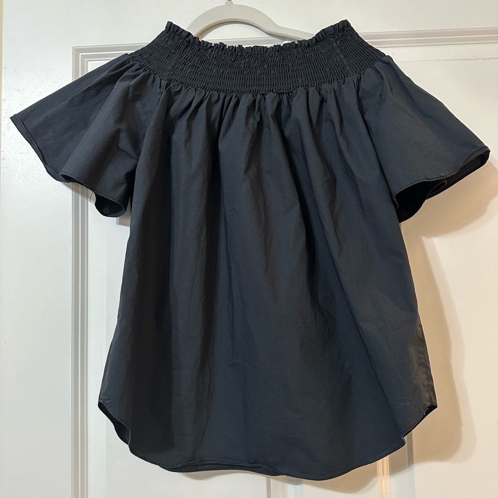 Central Park West New York Off the Shoulder smocked butterfly sleeve top, Medium